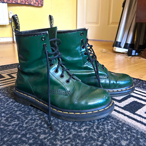 Martens green leather - martens,
