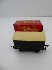 Triang r11 goods van - triang,