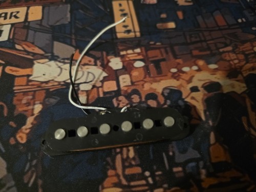 Strat style single - style, coil