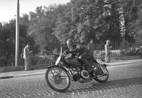 Motorcycle race berne - motorcycle,