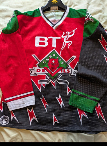 Cardiff devils vintage - cardiff, 90s