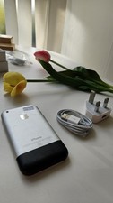 Apple iPhone 2g 8GB 1st