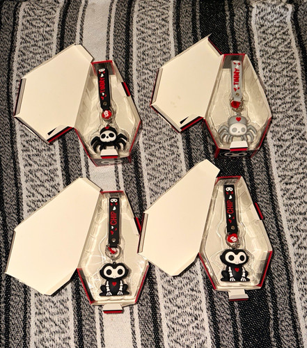 Skelanimals series lot - skelanimals, 2