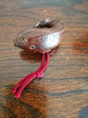 Antique netsuke leaping carp - ,