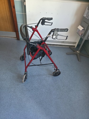 Steel rollator walker with - steel,