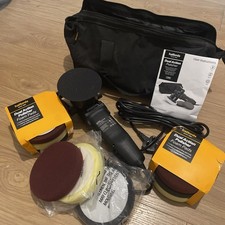 Halfords Dual Action 600w Corded Car Polisher plus extras 
