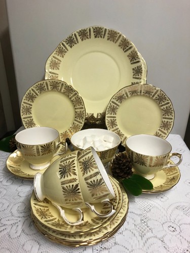 Queen anne bone china piece - anne,