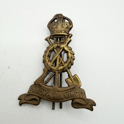 Genuine labour pioneer - genuine, /