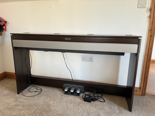 Yamaha arius ydp s31 digital - yamaha,