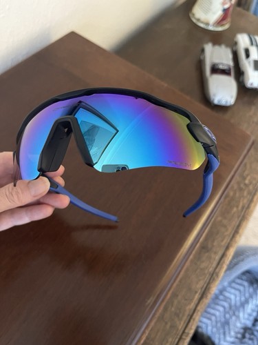 Oakley wraparound sport - wraparound,
