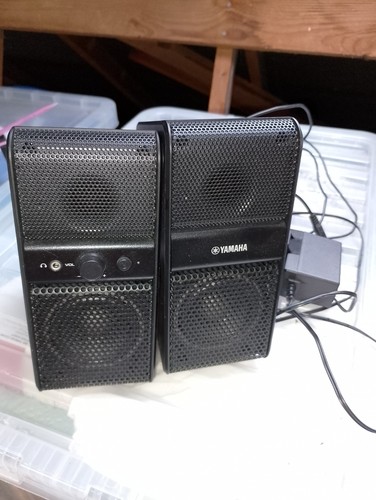 Yamaha speakers active - -,