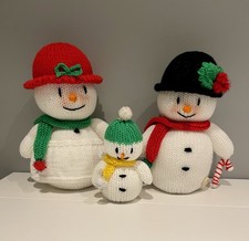 Hand Knit Mr Snowman And Family