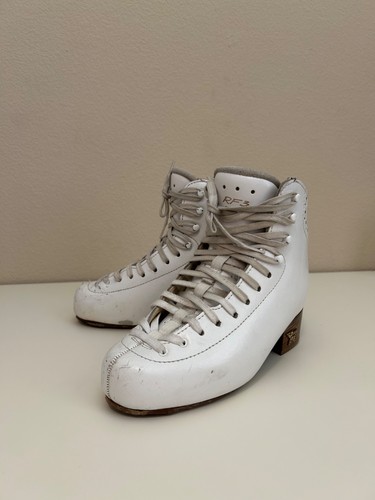 Risport rf3 figure skates - risport,