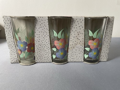 Vintage chriss floral tumbler - chriss,