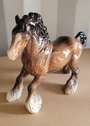 Beswick ceramic horse figurine - ceramic,