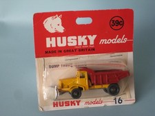 Husky 16 Aveling Dump Truck Yellow Body in Blister Pack 75mm Toy Model Corgi
