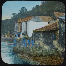 Photo ILFRACOMBE OLD HOUSES CORNER OF HARBOUR C1890 ANTIQUE Magic Lantern Slide
