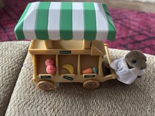 Sylvanian Families Fruit Cart With Otter Figure(391)