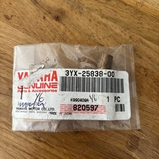 NOS Genuine Yamaha Brake Caliper Sleeve XJ 600 900 N S TDM850 GTS1000 3YX2583800