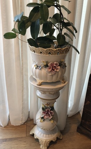 Vintage capo monte pedestal - monte,