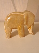 Marble Onyx Elephant / Vtg / Tones Of Cream & Butterscotch / Hand Carved/ Lucky