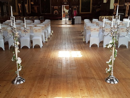 Pair 5ft floor - pair, of