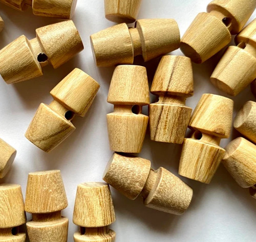 20mm olive wood toggle - olive,