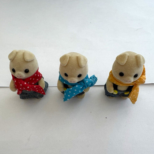 Pigs with clothing set 3 - pigs,