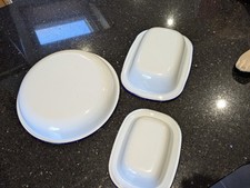 Mixed Lot of 3 Enamel Dishes & Bowls Various Sizes