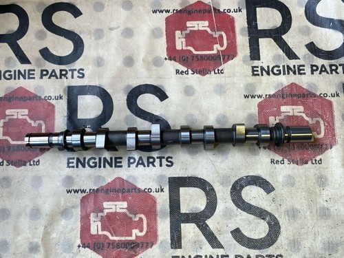 Camshaft with sensor - camshaft, for