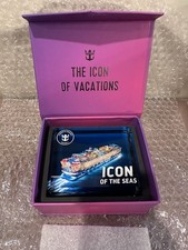 ICON OF THE SEAS Royal Caribbean  Crystal Block Paperweight CROWN ANCHOR SOCIETY