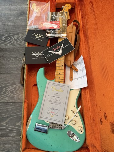 Fender stratocaster custom - fender,