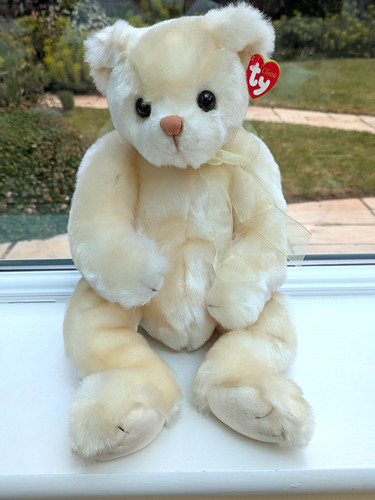 Yesterbear cream plush - cream,
