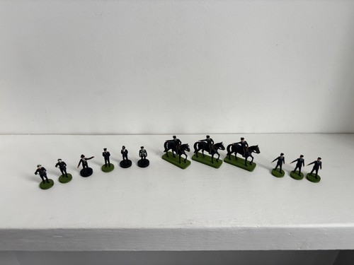 Subbuteo police squad horses - squad,