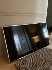 Samsung TV 43.3 Inch / 110 Cm