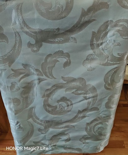 Pale green embossed sparkle - pale, embossed/sparkle
