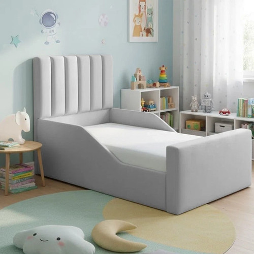 Upholstered panel padded - upholstered,