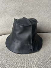 Gucci Leather Bucket Hat Size