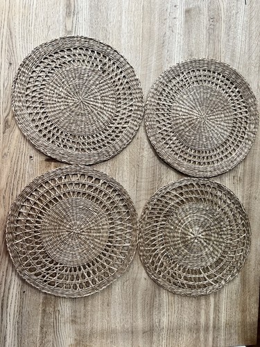 Vintage woven seagrass - seagrass, table