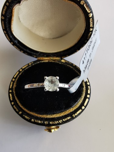 Brand new9 carat white gold - brand,