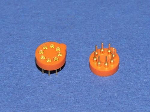 Socket transistor fixing - socket,