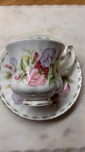 Rare royal albert sweet - rare,