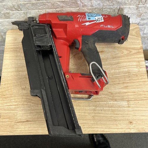 Milwaukee 2744 m18 - milwaukee,