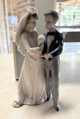 Lladro 5885 from - #5885, this