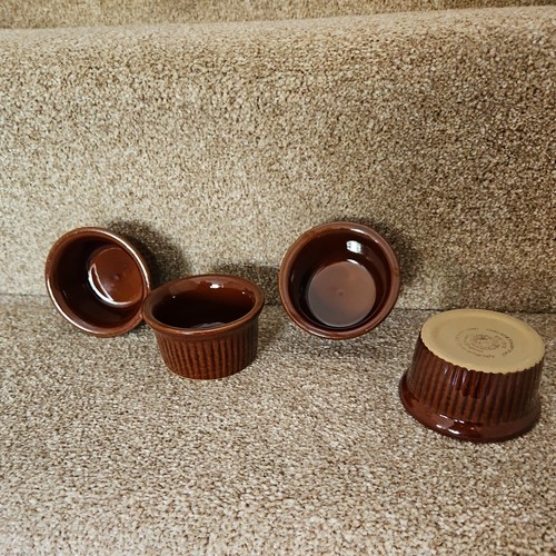 Ramekins set 4 pearsons - ramekins.,