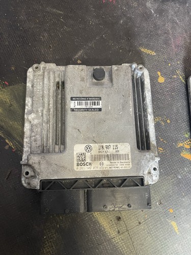 Golf mk5 petrol ecu - ,