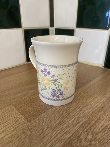 Cottagecore vintage kilncraft - vintage,
