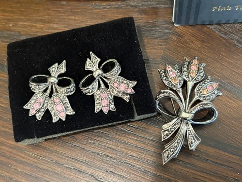 Vintage avon tulip flower - vintage,