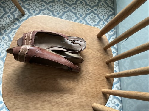 Footglove wider fit tan - m&s,
