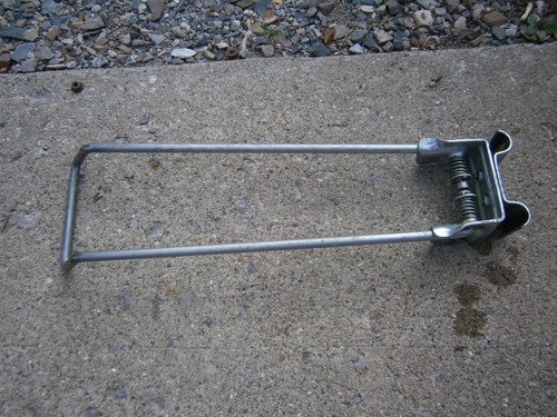 Mantis kickstand tiller - kickstand,